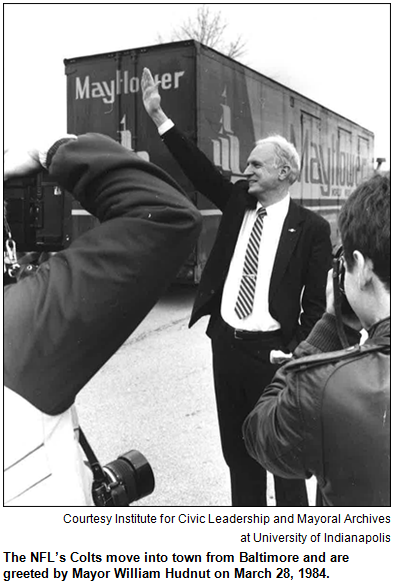 The NFL’s Colts move into town from Baltimore and are greeted by Mayor William Hudnut on March 28, 1984. Courtesy Institute for Civic Leadership and Mayoral Archives at University of Indianapolis.